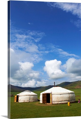 Mongolia, Ovorkhangai Province, Nomad camp in Okhon valley