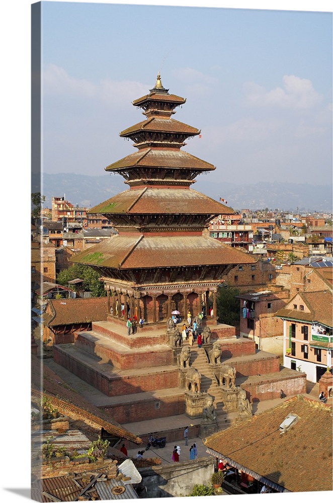 Nepal, Central, Bhaktapur, Bhadgaon, Newar city of Bhaktapur, Nyatapola temple