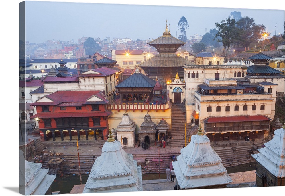 Nepal, Central, Kathmandu, Early morning at Pashupatinath, one of the most significant Hindu temples of Shiva in the world.