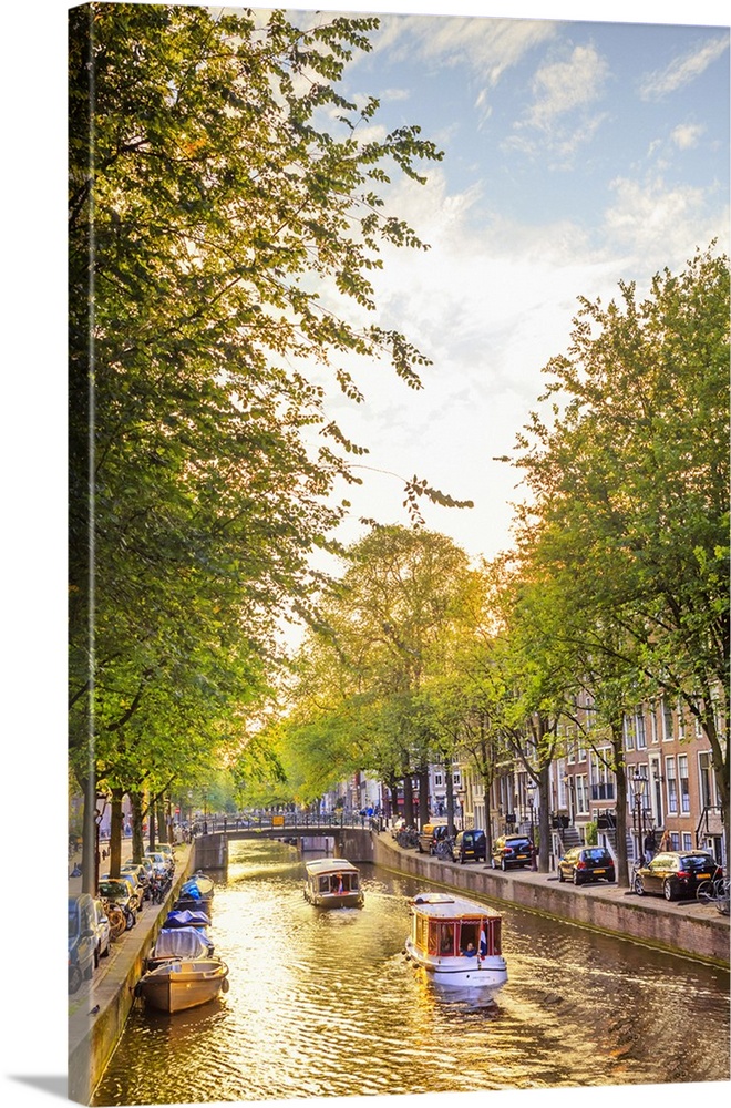 Netherlands, North Holland, Benelux, Amsterdam, Leidesegracht Canal.