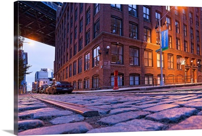 New York, Brooklyn, detail of train tracks and cobblestone street