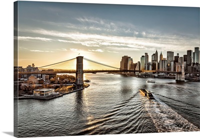 New York City, Brooklyn And Lower Manhattan With Brooklyn Bridge