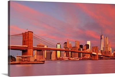 New York City, East River, Brooklyn Bridge, Downtown Manhattan skyline