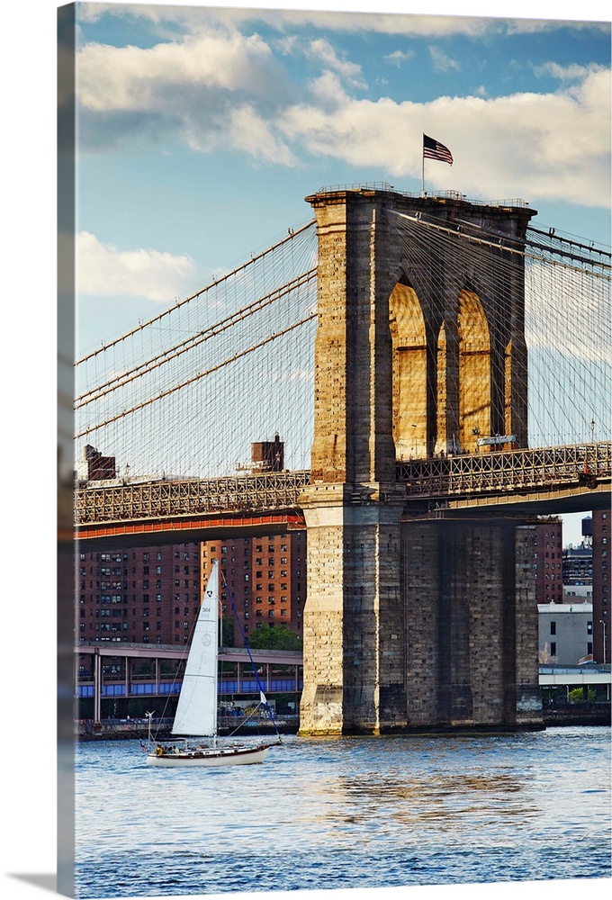 USA, New York City, Manhattan, Lower Manhattan, Brooklyn Bridge.