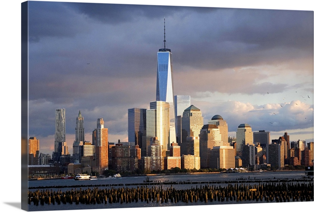 USA, New York City, Manhattan, Lower Manhattan, One World Trade Center, Freedom Tower, Manhattan Financial District.