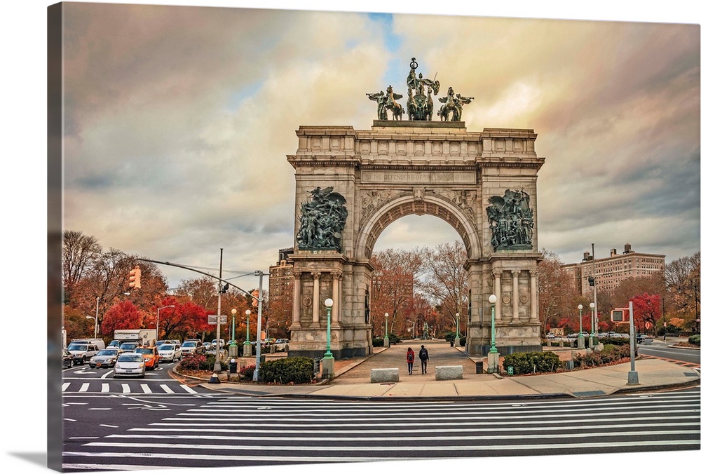 New York, New York City, Brooklyn, Prospect Park Grand Army Plaza arch.