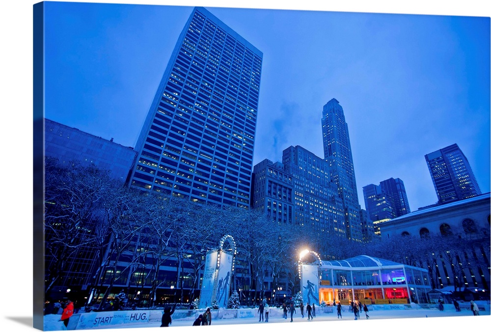 New York, New York City, Bryant Park, Citi Pond at Bryant Park