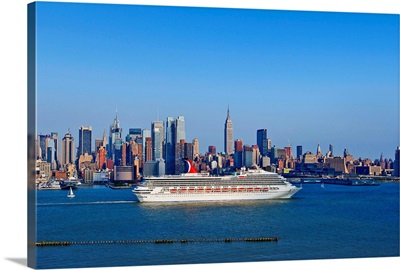 New York, New York City, cruise ship on Hudson river