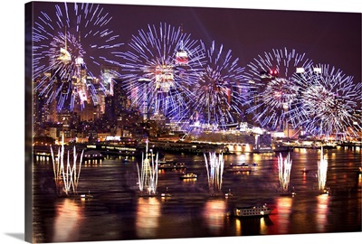 New York, New York City, July 4th, Fireworks. View from Weehawken, New Jersey