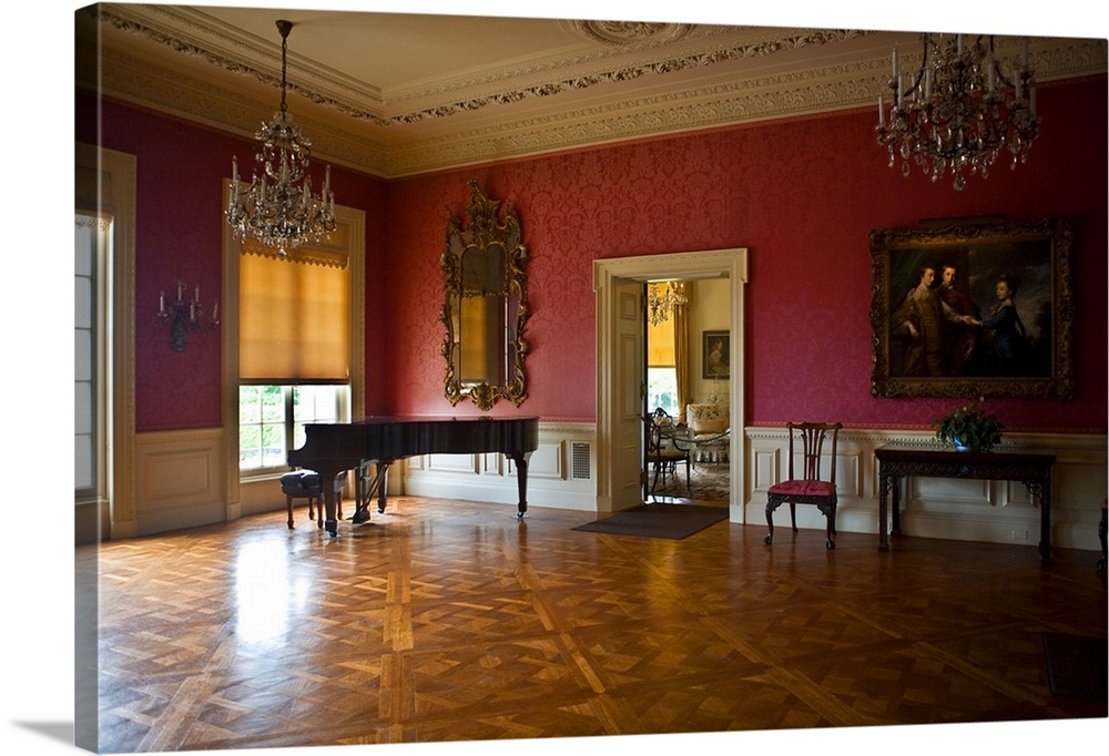 New York, Old Westbury, Old Westbury Gardens, interior of the Westbury House