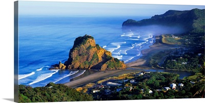 New Zealand, North Island, Auckland Coast, Piha beach