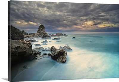 New Zealand, South Island, Rocks along the west coast, Road from Westport to Greymouth