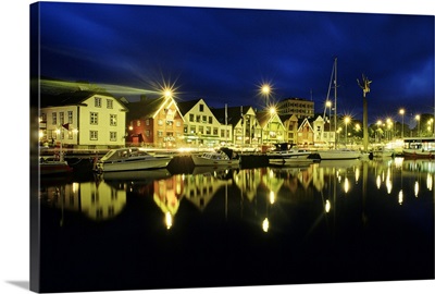 Norway, Rogaland, Stavanger, Wood houses, old fish storage warehouse