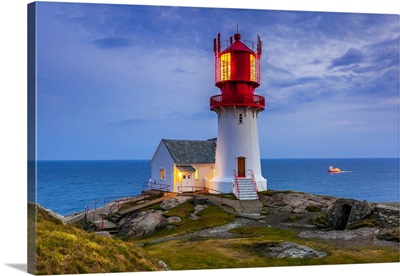 Norway, Vest-Agder, Scandinavia, Lindesnes, Lindesnes Fyr Lighthouse At Sunset
