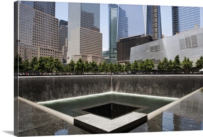 NYC, Manhattan, The South Pool of the National 9/11 Memorial, Ground Zero