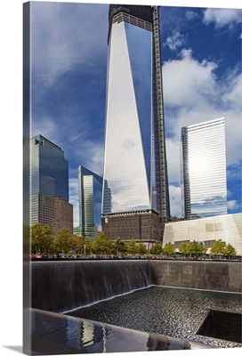 NYC, World Trade Center Site, National September 11 Memorial and Museum