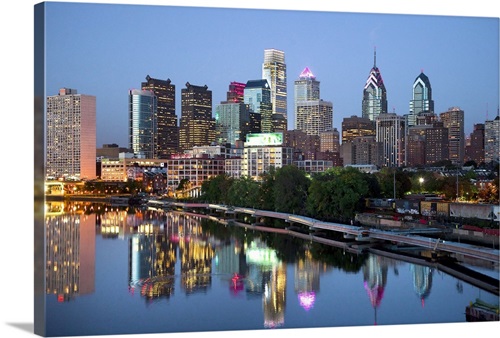 Pennsylvania, Philadelphia, City skyline over the Delaware River