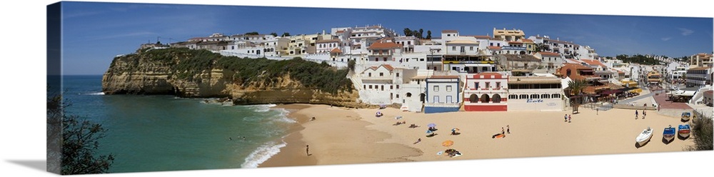Portugal, Faro, Algarve, Praia do Carvoeiro village and beach