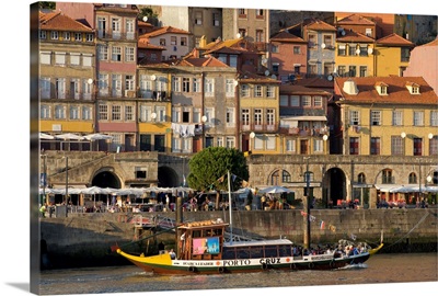 Portugal, Porto, Costa Verde, Porto, Oporto, The Douro river, Port Wine Barge
