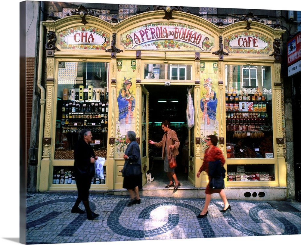 Portugal, Porto, Historical center, typical shop