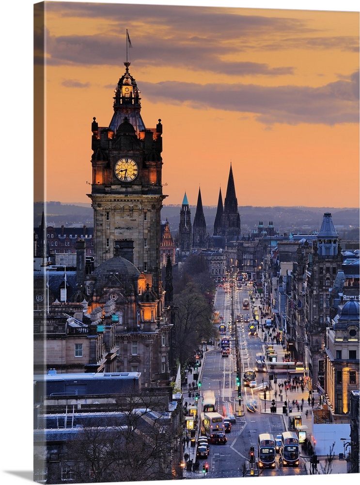 UK, Scotland, Great Britain, Edinburgh, Prince's Street and the Balmoral Hotel clocktower, view from Calton Hill Park.