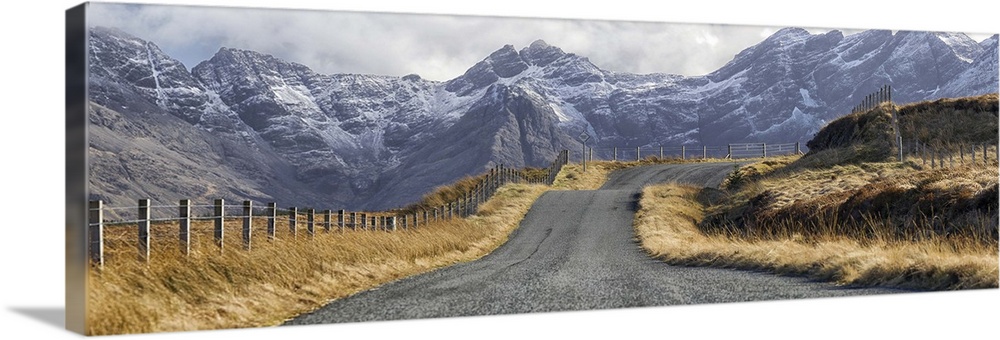 UK, Scotland, Inner Hebrides, Great Britain, Isle of Skye, Road to The Cuillin.