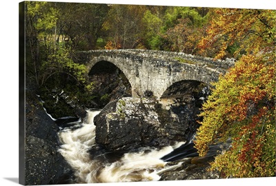 Scotland, Loch Ness, Stone bridge, Invermoriston