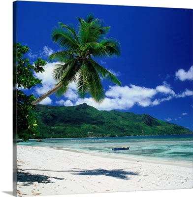 Seychelles, Mahe, Beau Vallon, beach