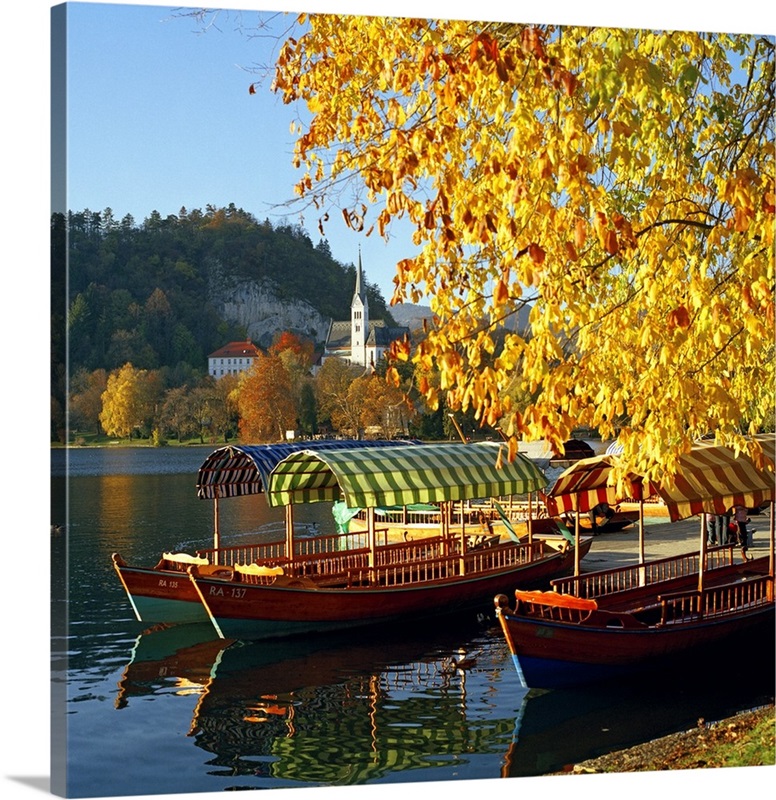 Slovenia, Upper Carniola, Alps, Julian Alps, Bled, Bled lake, typical