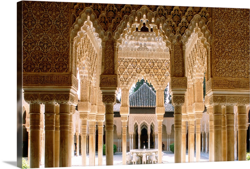 Spain Andalousia Granada..Alhambra Lions' Court....Espagne Andalousie Grenade..Alhambra Cour des Lions..