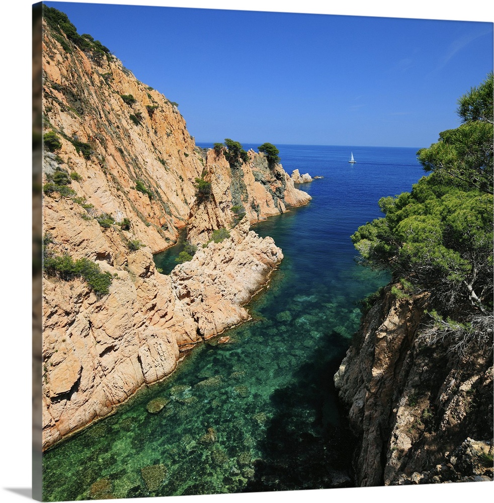 Spain, Catalonia, Mediterranean area, Mediterranean sea, Girona district, Costa Brava, Begur, View of the beautiful Cala M...