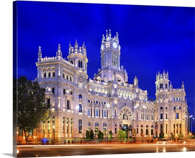 Spain, Madrid, Plaza de Cibeles, cibeles, correos building, historic building of mails
