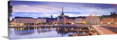 Sweden, Stockholm, Gamla Stan, Malar Lake and the old town at sunset