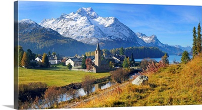 Switzerland, Graubunden, Piz la Margna and Sils village by Inn river