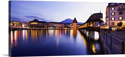 Switzerland, Luzern, Luzern, Lucerne, Kapellbrucke (Chapel Bridge)