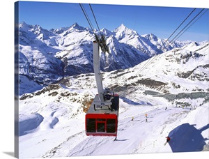 Switzerland, Valais, Zermatt, Stockhorn mountain cable car image thumbnail