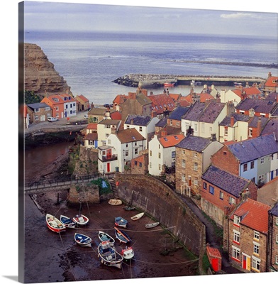 UK, England, Yorkshire, Staithes town