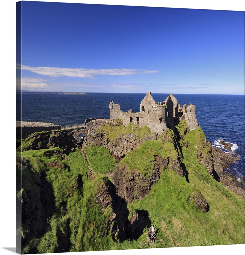 United Kingdom, UK, Northern Ireland, Antrim, Great Britain, Travel Destination, View of the ruins of Dunluce Castle, dram...