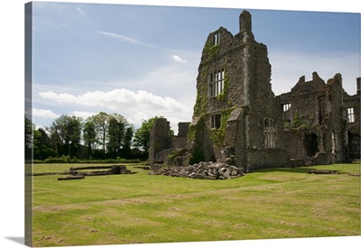 UK, Wales, Great Britain, Gower Peninsula, Swansea, Neath Abbey, ruins