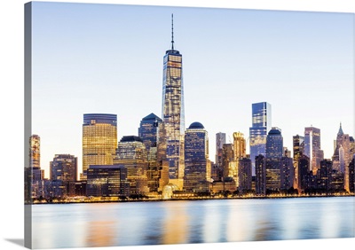 USA, New York City, Lower Manhattan, One World Trade Center, Freedom Tower, At Sunrise