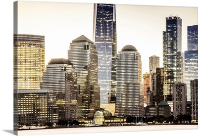 USA, New York City, Lower Manhattan, One World Trade Center, Freedom Tower, Sunrise