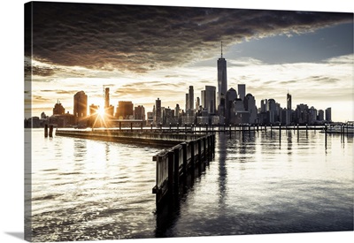 USA, NYC, Lower Manhattan Skyline, One World Trade Center, Freedom Tower, Sunrise