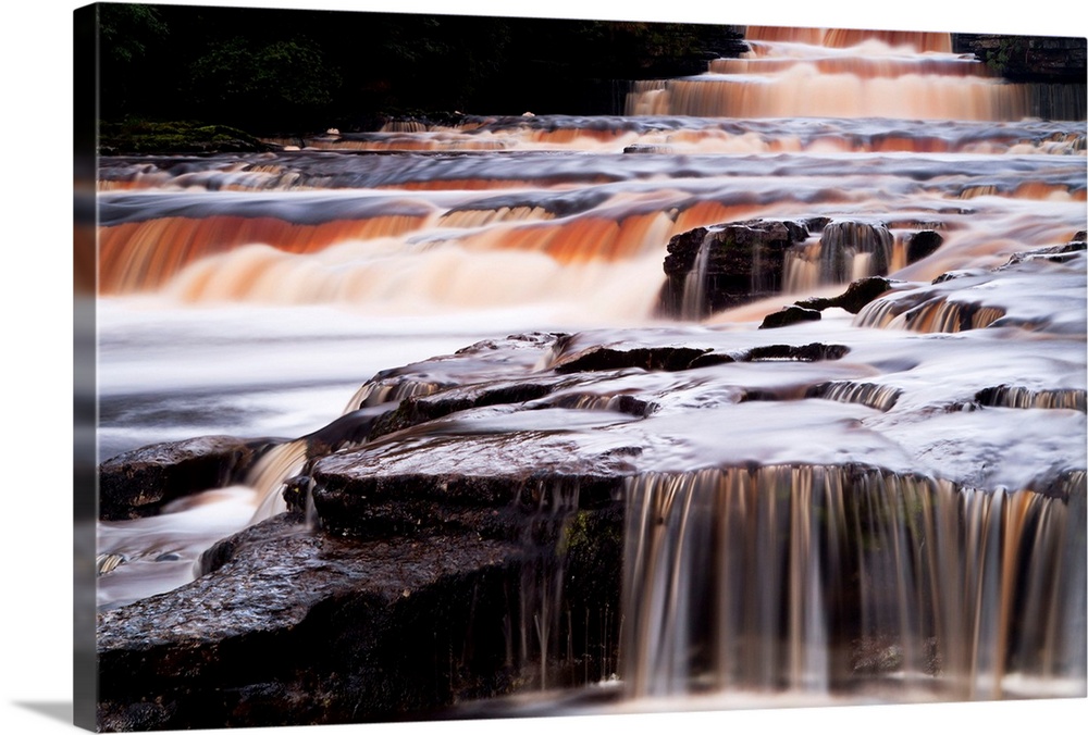 Yorkshire Dales National Park, North Yorkshire, Aysgarth Falls, Wensleydale