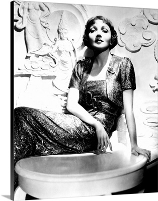 Claudette Colbert - Vintage Publicity Photo