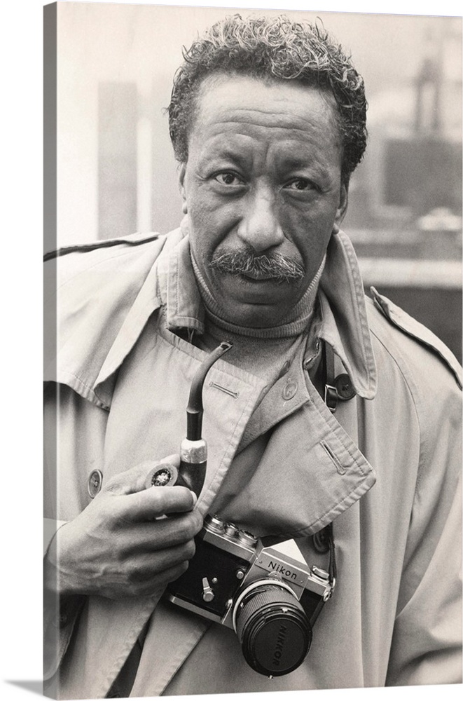 Gordon Parks Jr., African American master photographer in 1968. Photo was taken during the creation of a CBS Television pr...