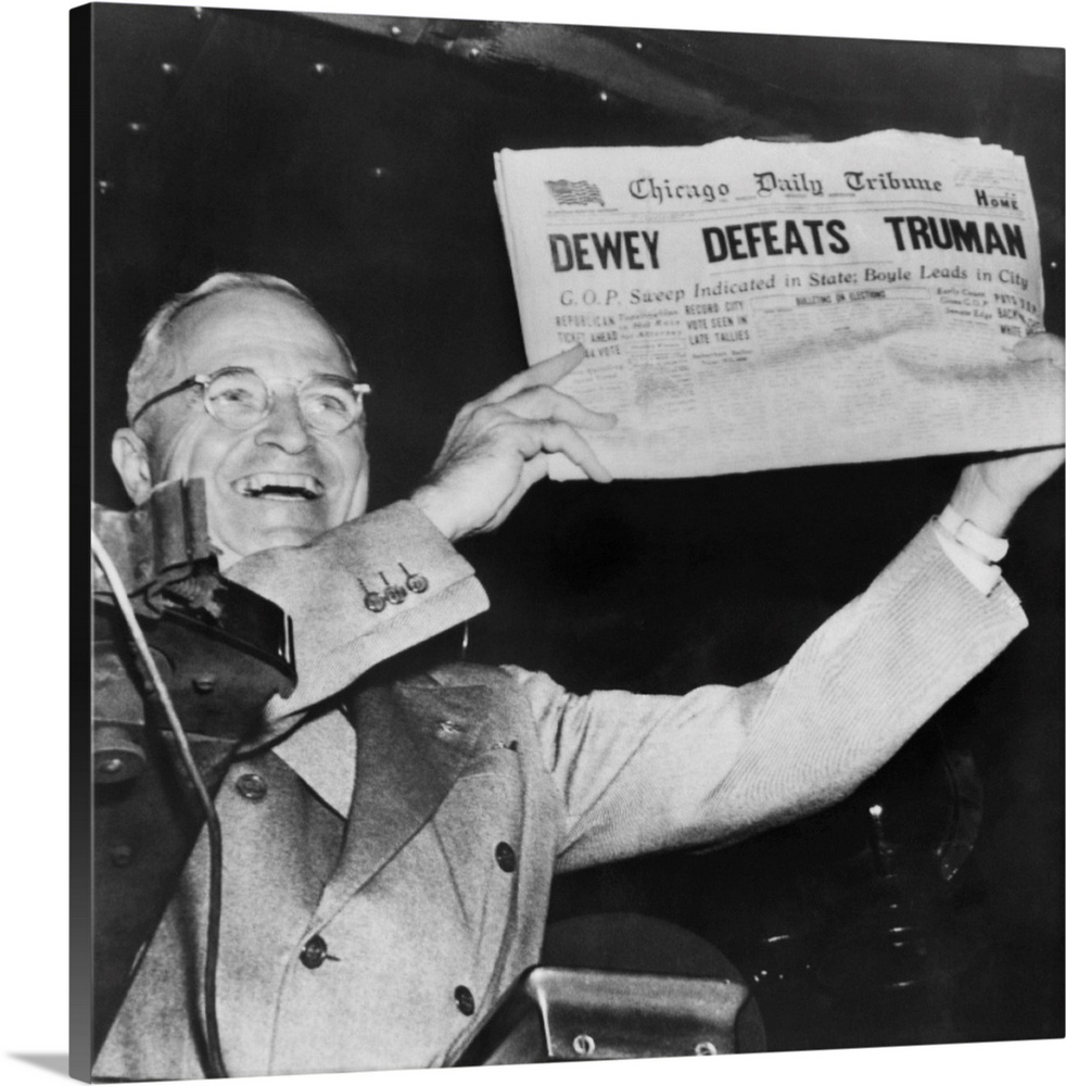 harry-s-truman-president-elect-holds-up-