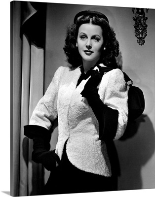 Hedy Lamarr in The Heavenly Body - Movie Still