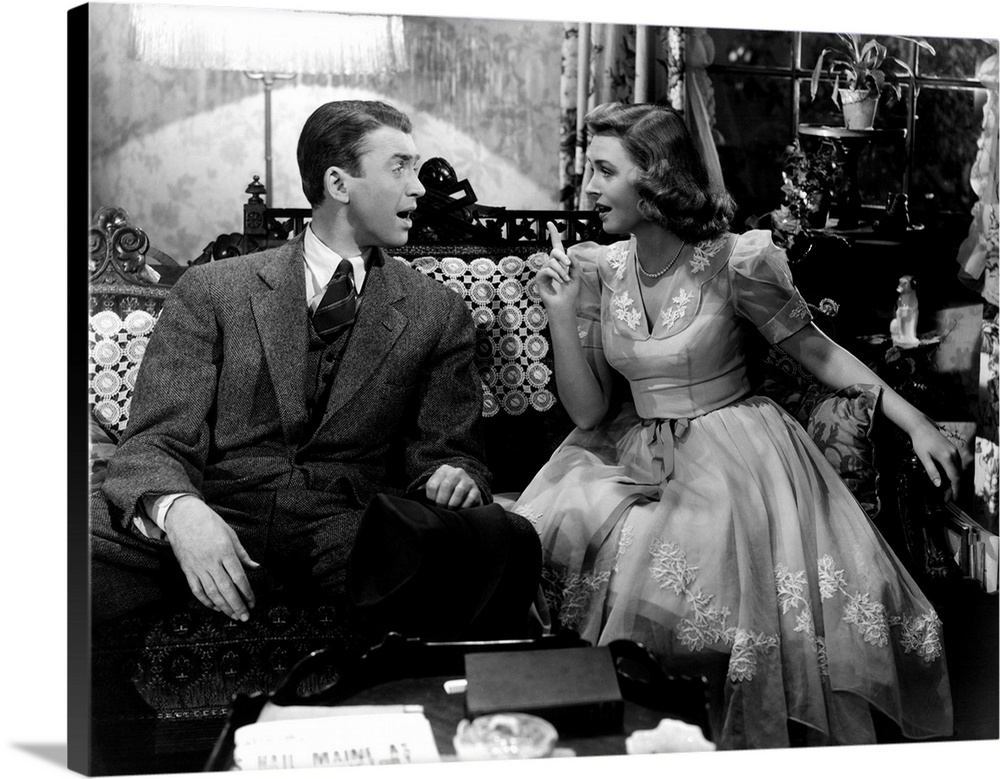 IT'S A WONDERFUL LIFE, James Stewart, Donna Reed, 1946.