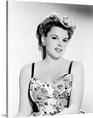 Judy Garland, 1943