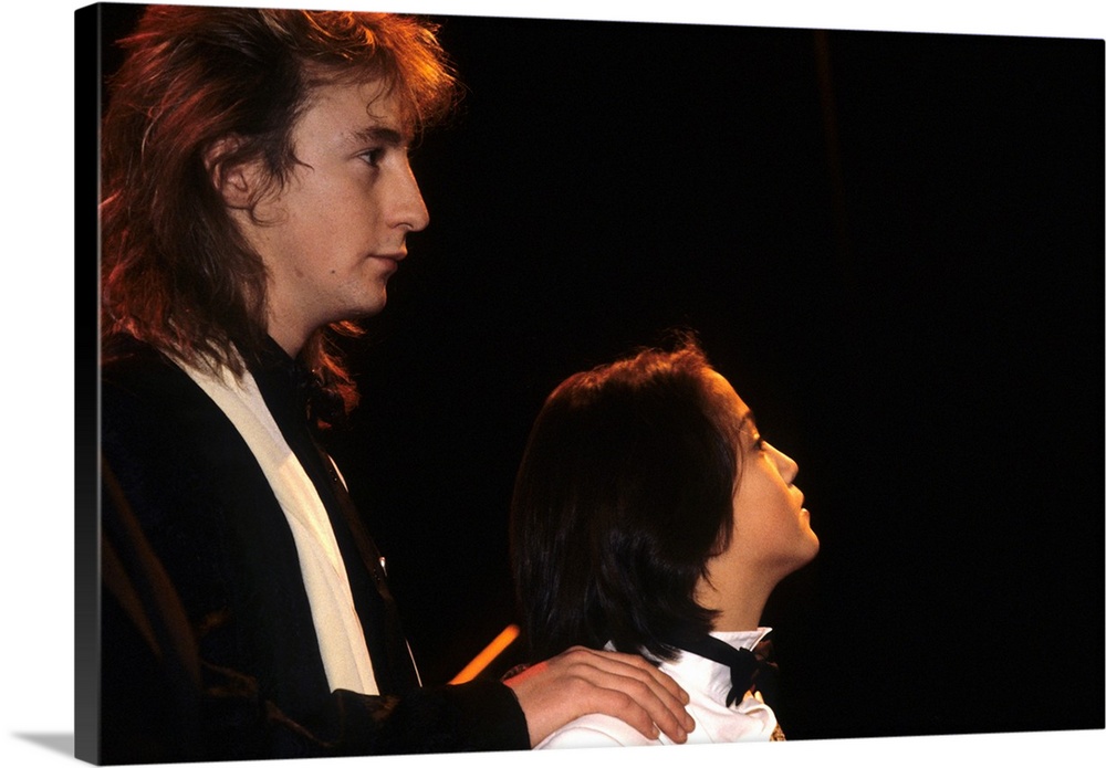 John Lennon's two sons, Julian Lennon and Sean Ono Lennon, at the first Rock and Roll Hall of Fame Induction Ceremony (Wil...